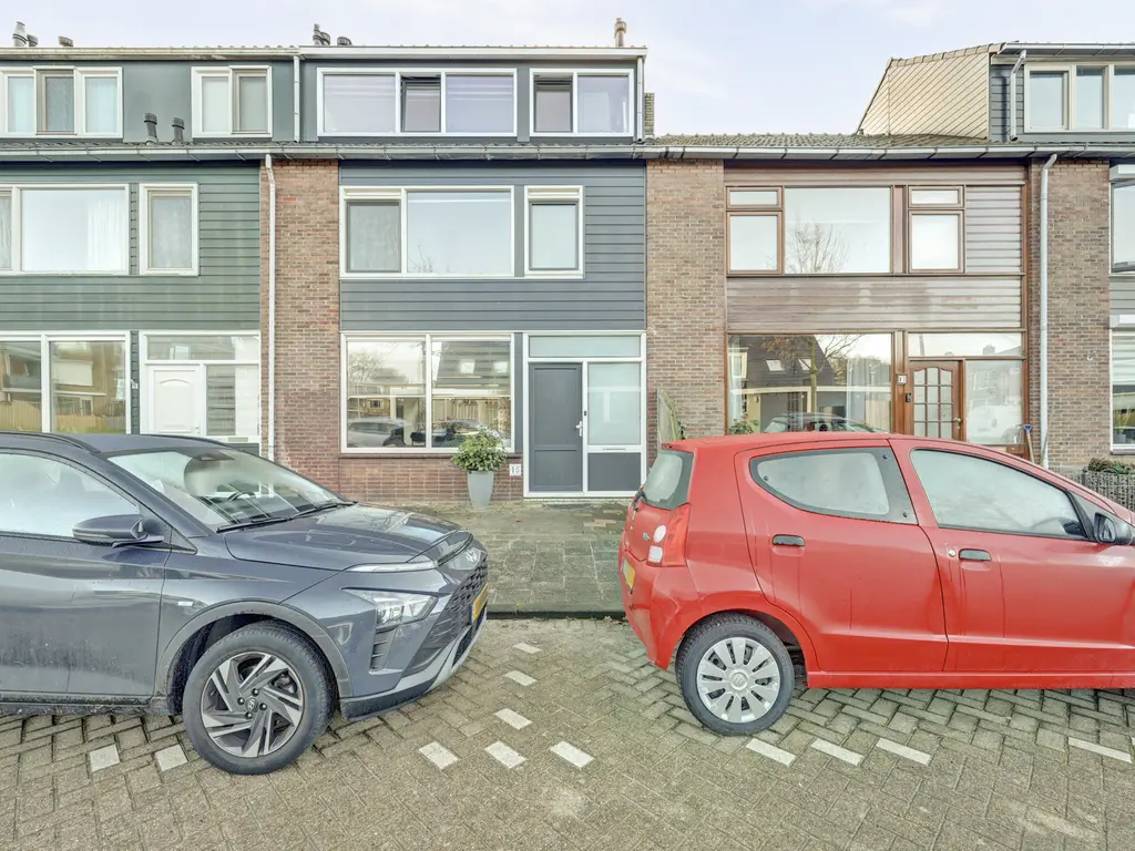 Gerard Doustraat 15, SPIJKENISSE