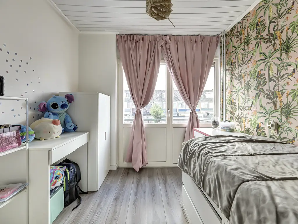 Gerard Doustraat 15, SPIJKENISSE