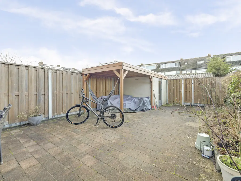 Gerard Doustraat 15, SPIJKENISSE