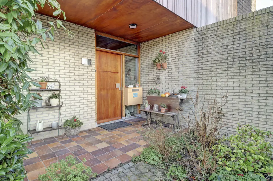 Notaris L P vd Blinkln 11a