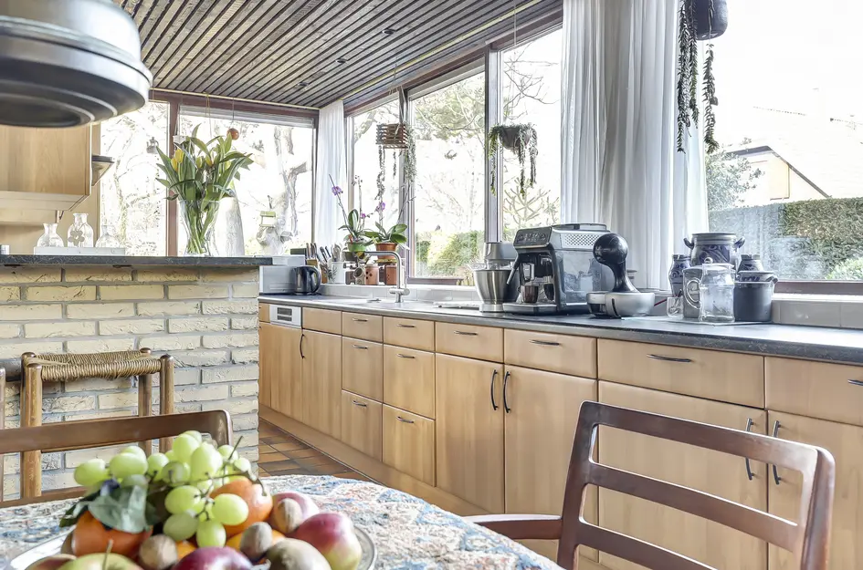 Notaris L P vd Blinkln 11a