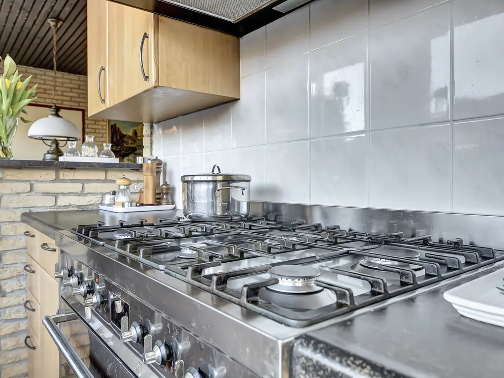 Notaris L P vd Blinkln 11a, BRIELLE