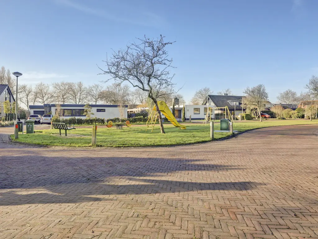 Notaris L P vd Blinkln 11a, BRIELLE