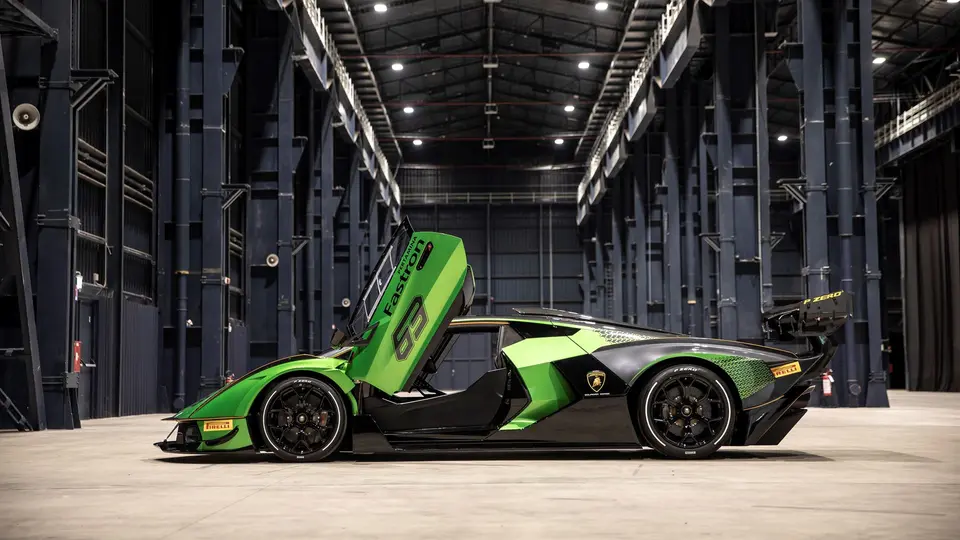 Lamborghini Essenza SCV12