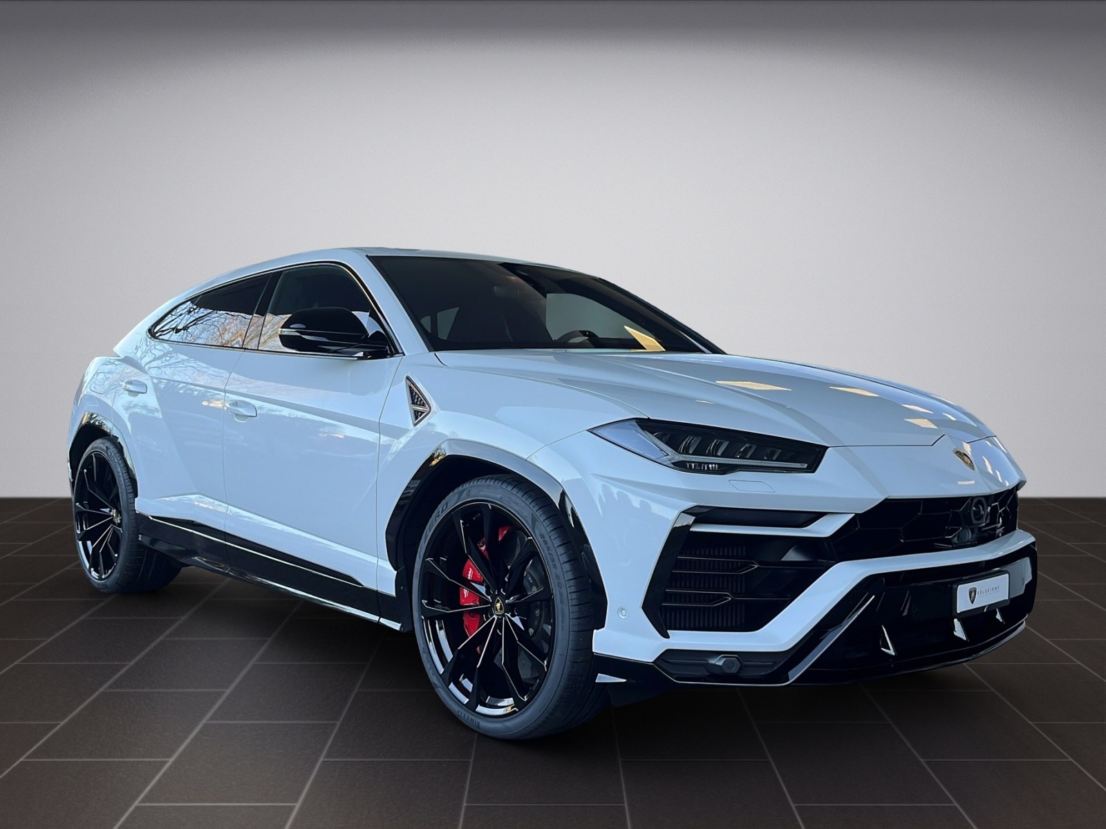 Lamborghini Urus MY22