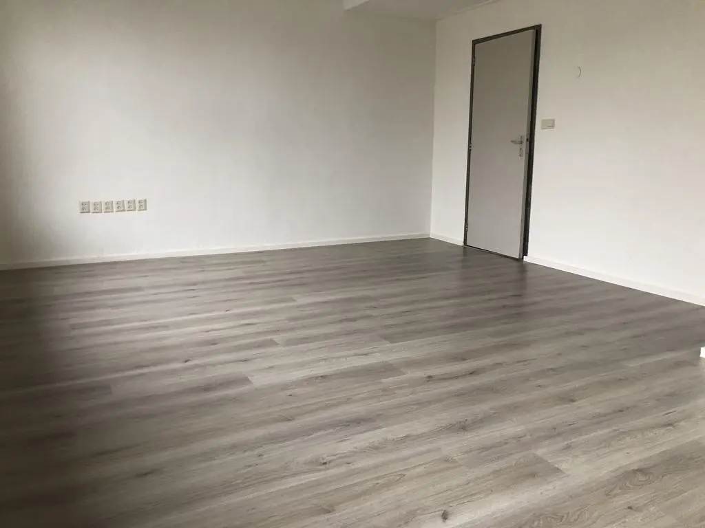 Kaaistraat 8, SINT-MAARTENSDIJK