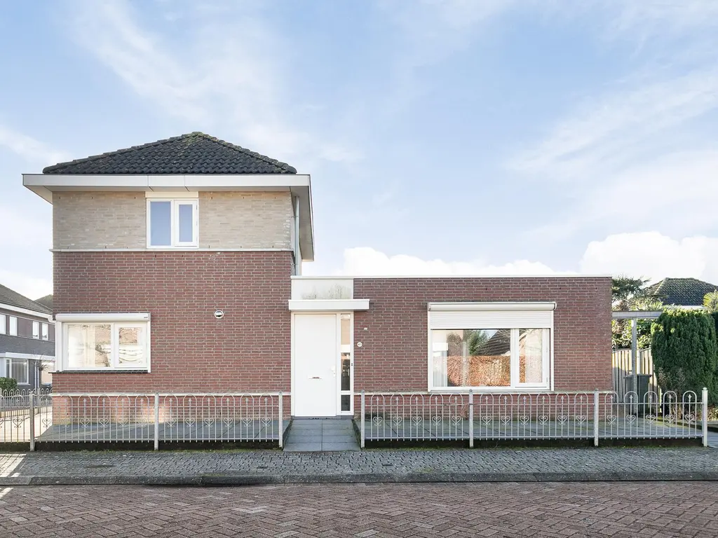 Philips van Dorpstraat 40, OUD-VOSSEMEER