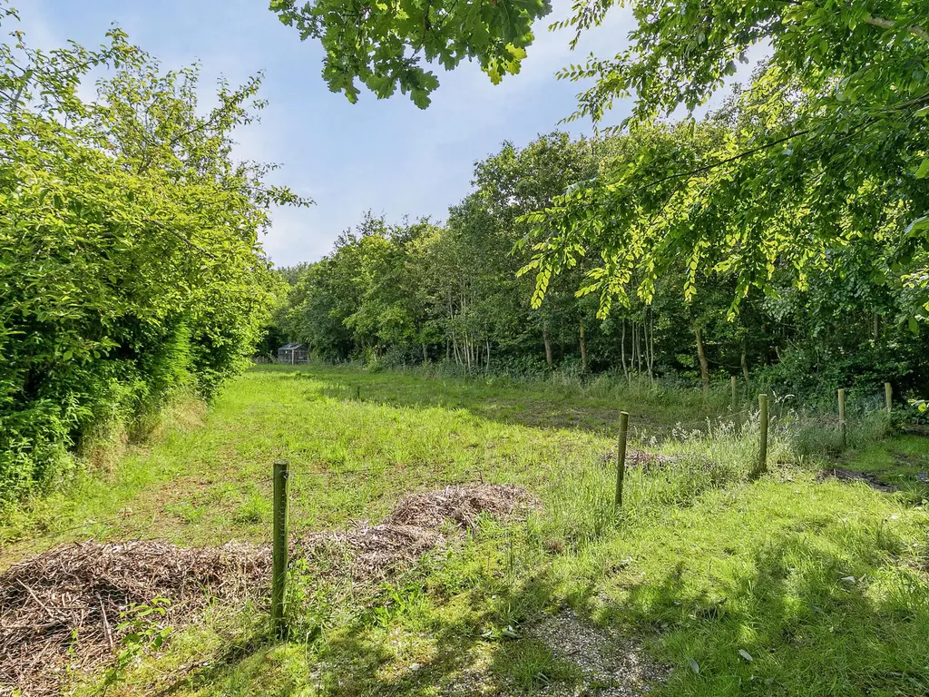 Lindelaan 1, SINT-MAARTENSDIJK