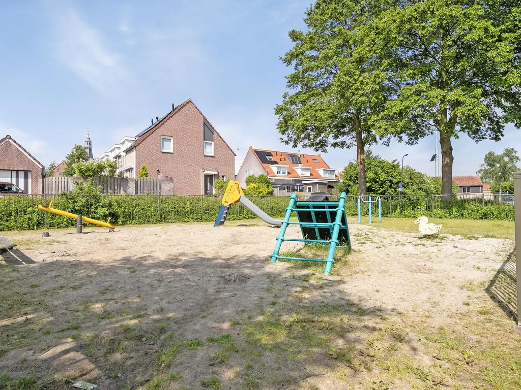 Oostvest 45, SINT-MAARTENSDIJK