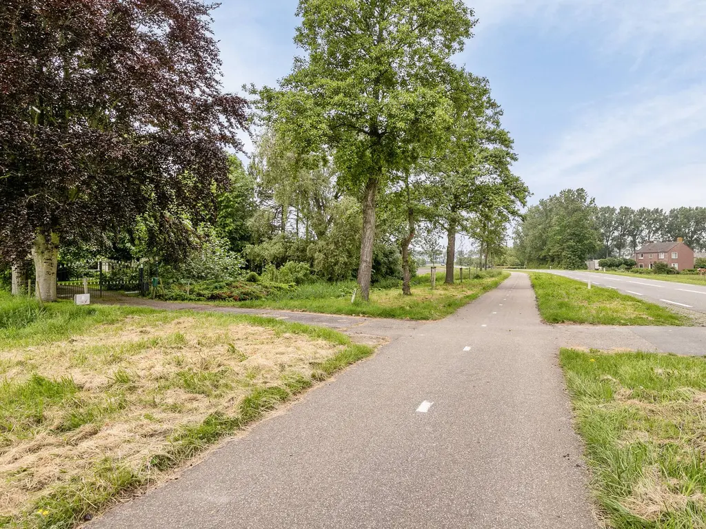 Bartelmeetweg 9, THOLEN