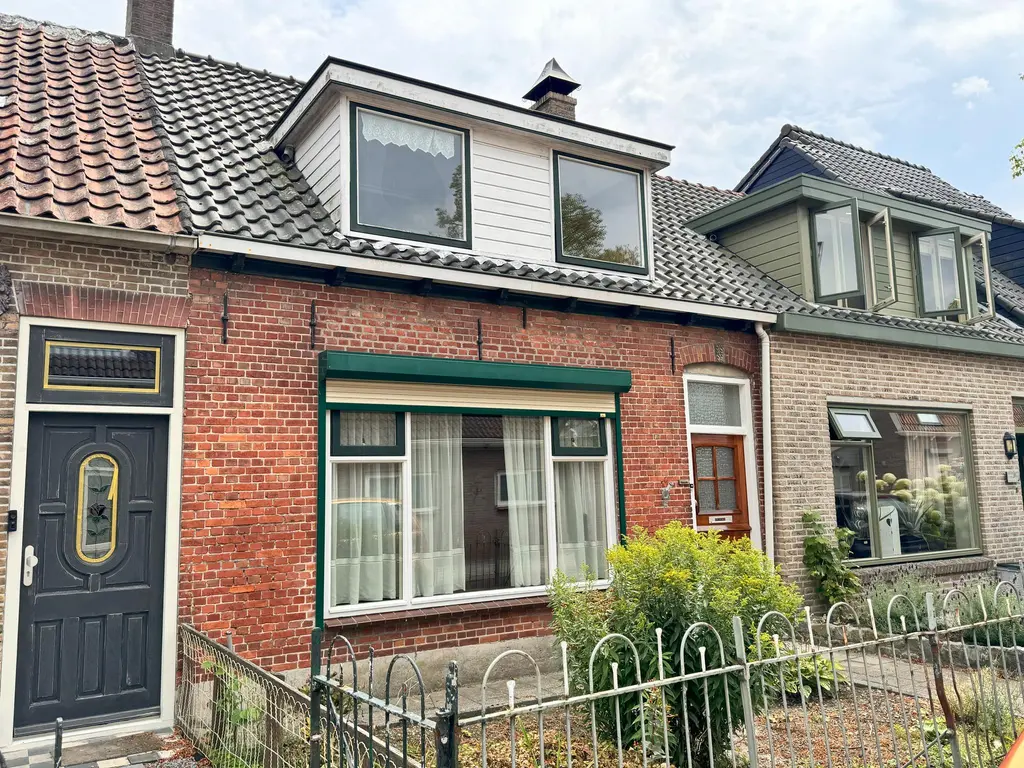 Kalisbuurt 22, OUD-VOSSEMEER