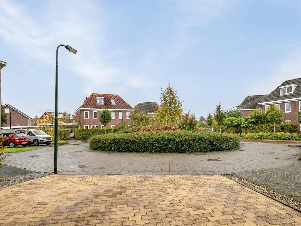 Van Zeylstraat 24, OUD-VOSSEMEER