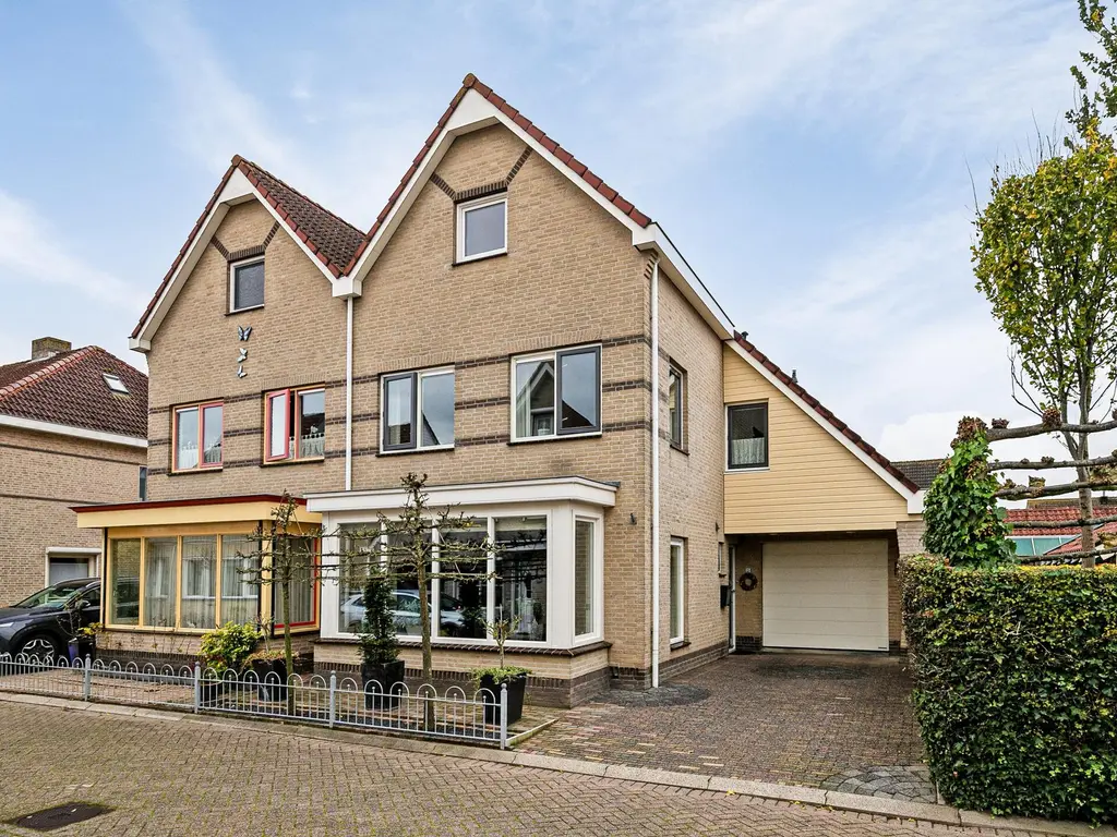 Damasstraat 15, OUD-VOSSEMEER