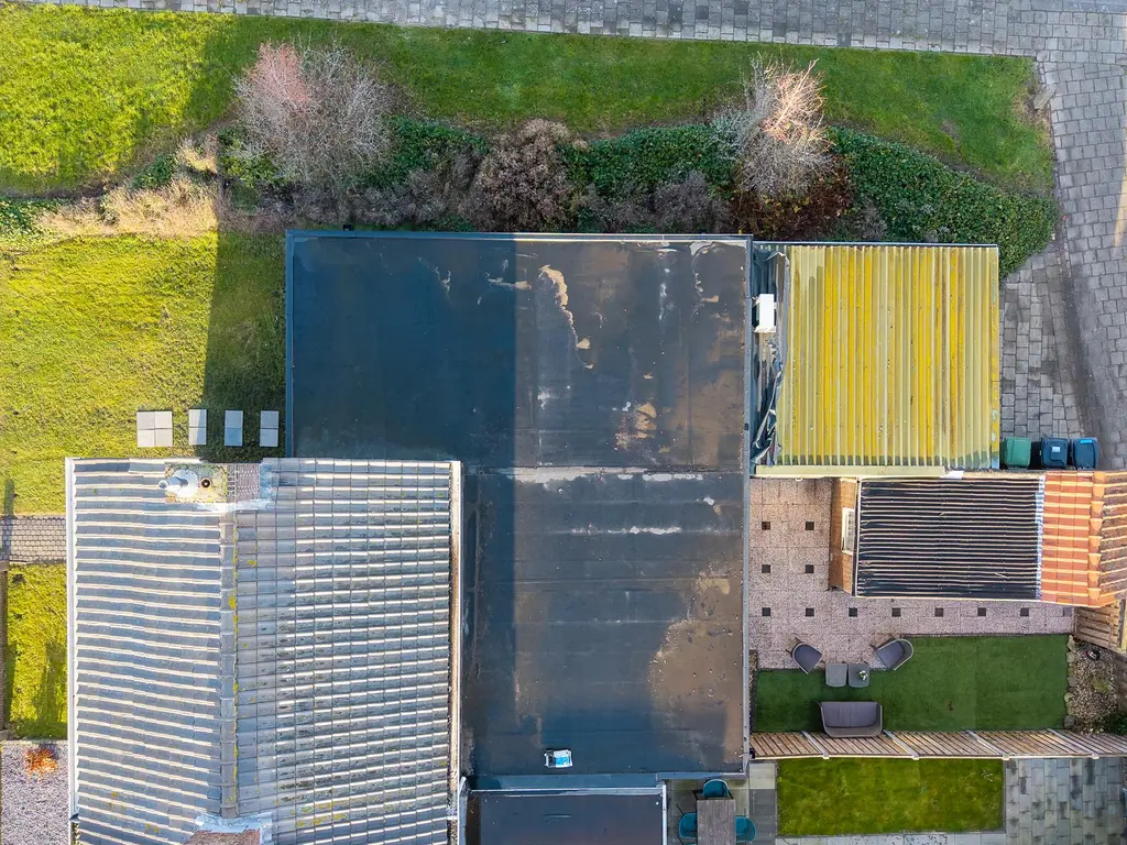 Koningin Julianastraat 1, SINT-MAARTENSDIJK