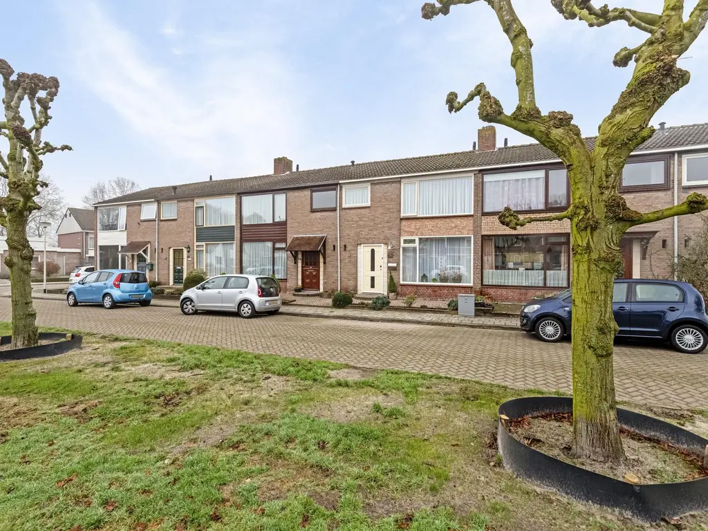 Beethovenstraat 42, HALSTEREN