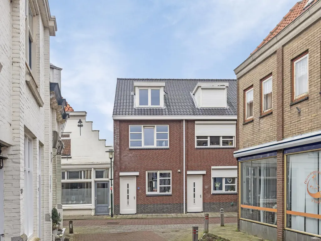 Dalemsestraat 35, THOLEN