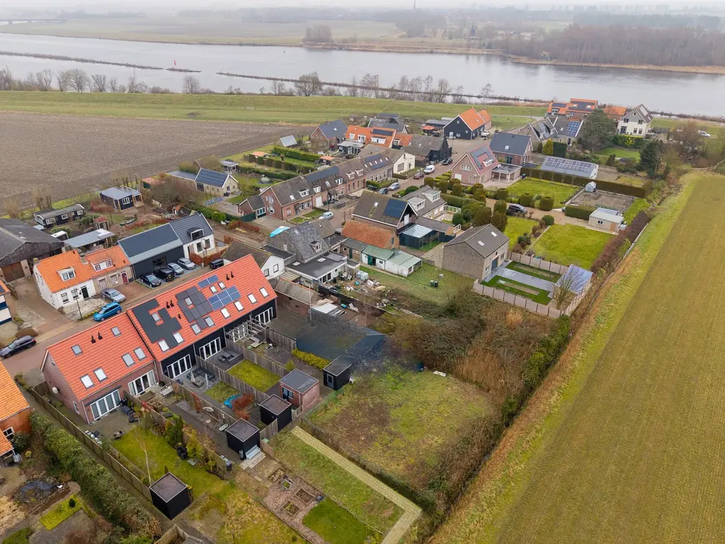 Veerstraat 30a, OUD-VOSSEMEER