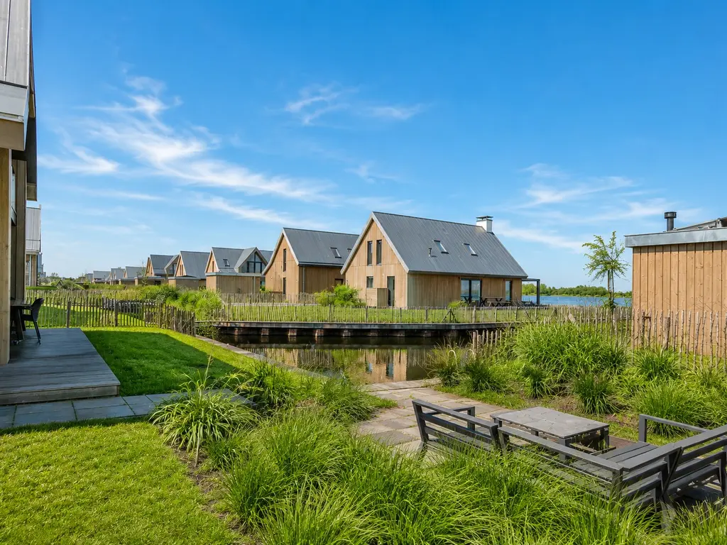 Oesterdam 303, THOLEN
