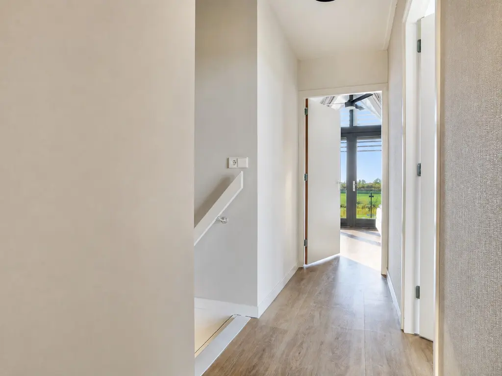 Oesterdam 303, THOLEN