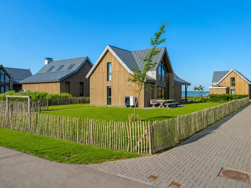 Oesterdam 303, THOLEN