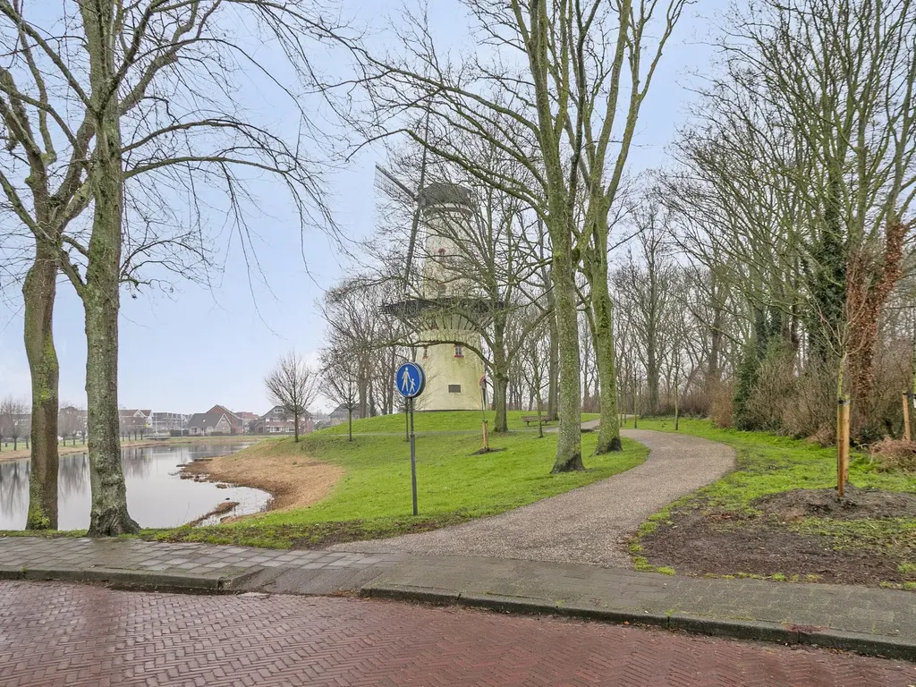 Oudelandsepoort 2, THOLEN