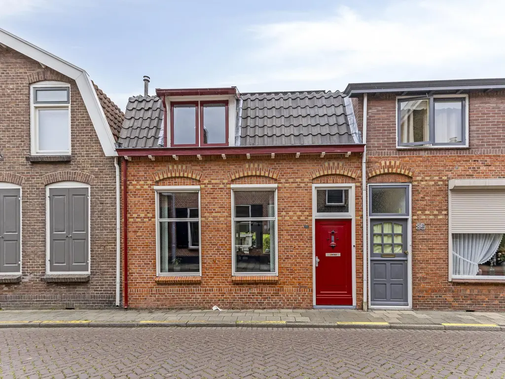 Doelweg 33, THOLEN