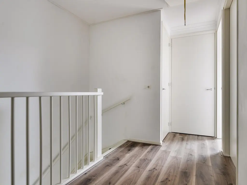 Dokter Bernhardistraat 16, STAVENISSE