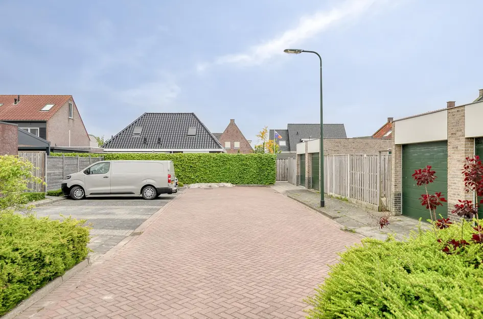 Dokter Bernhardistraat 16
