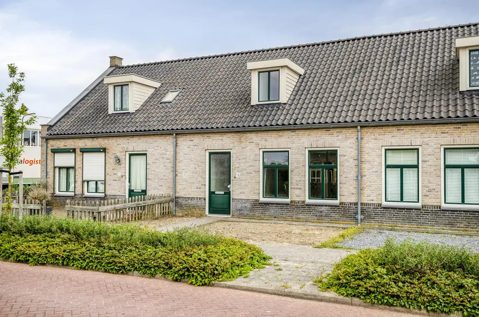 Dokter Bernhardistraat 16