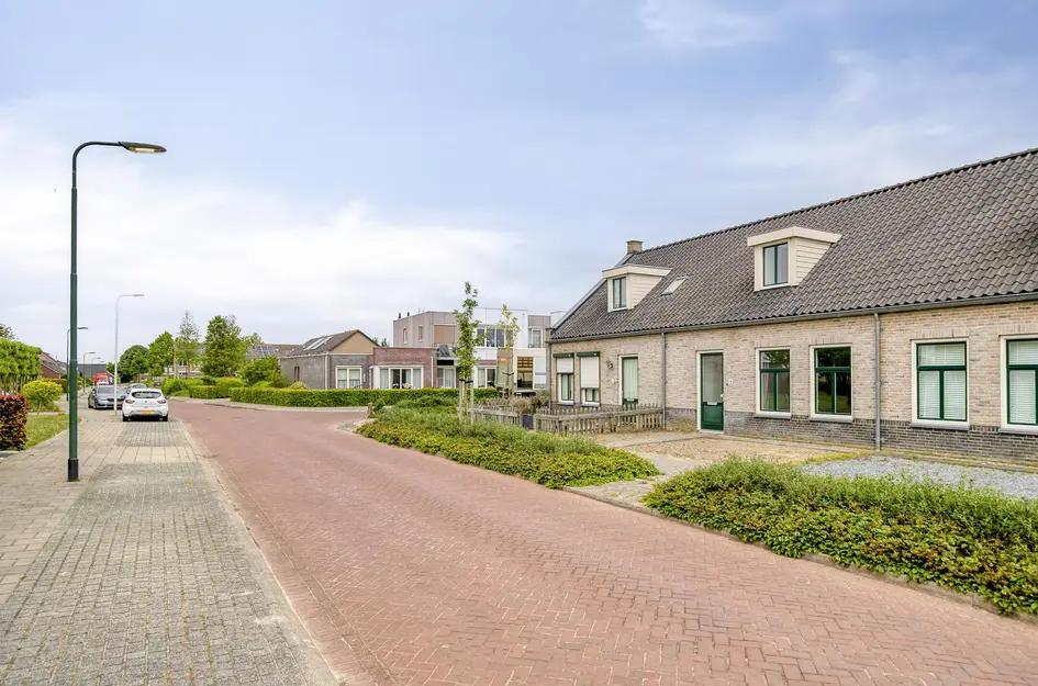 Dokter Bernhardistraat 16