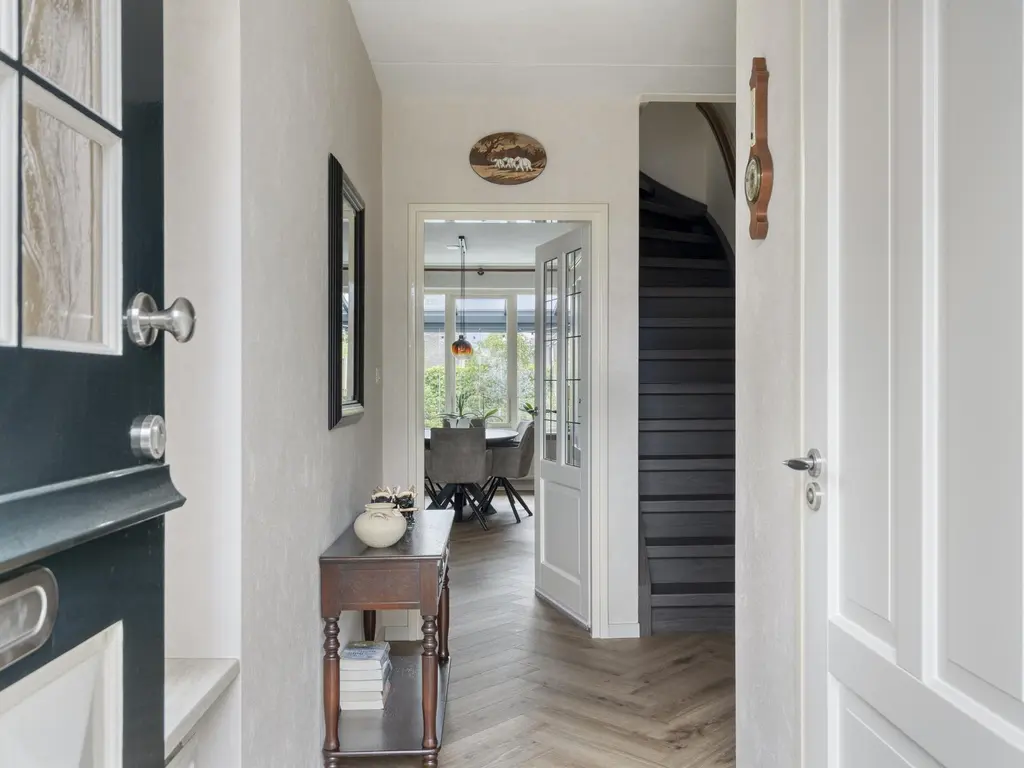Meanderlaan 210, THOLEN