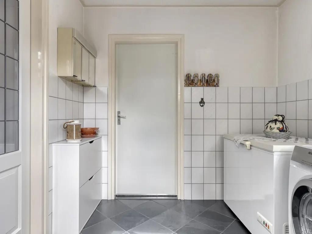 Meanderlaan 210, THOLEN