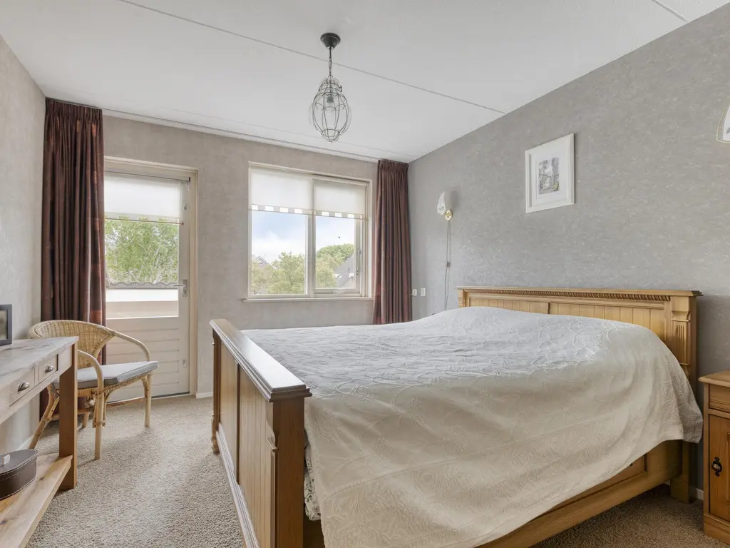 Meanderlaan 210, THOLEN