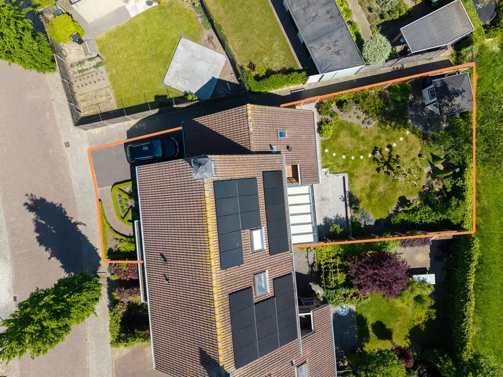 Meanderlaan 210, THOLEN