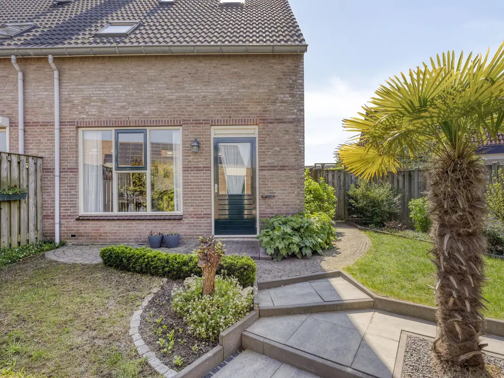 Scholeksterlaan 14, SINT-MAARTENSDIJK