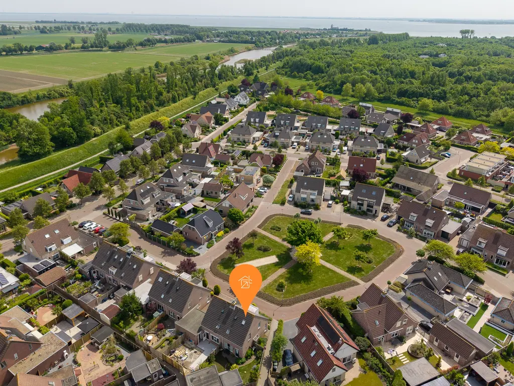 Scholeksterlaan 14, SINT-MAARTENSDIJK