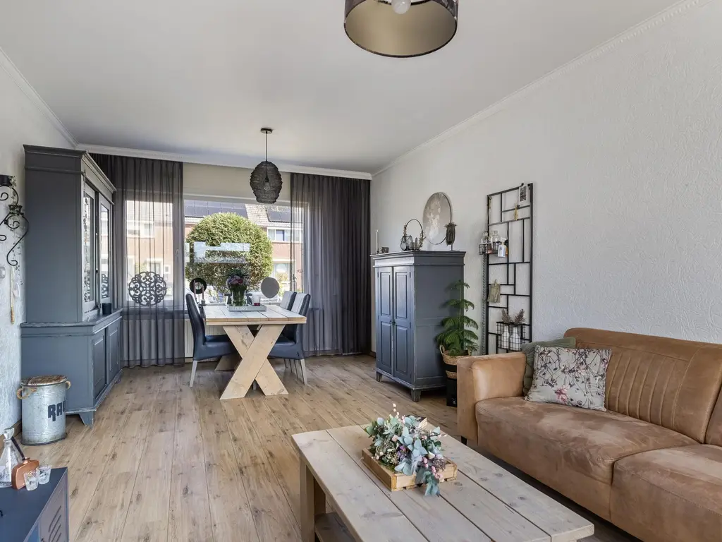 Burgemeester Baasstraat 37, SINT-ANNALAND