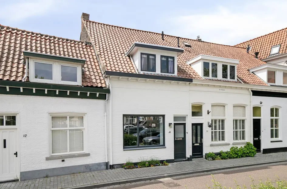 Pastoor Lancrietstraat 19