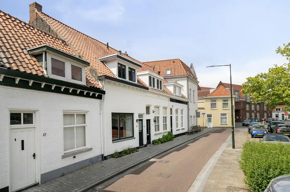 Pastoor Lancrietstraat 19