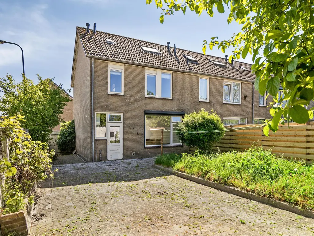 Tulpstraat 18, SINT-MAARTENSDIJK