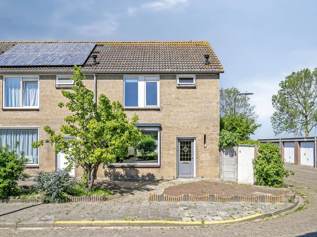 Tulpstraat 18, SINT-MAARTENSDIJK