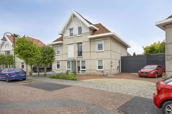 Binnenkamer 44