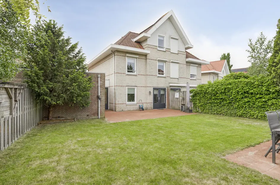 Binnenkamer 44
