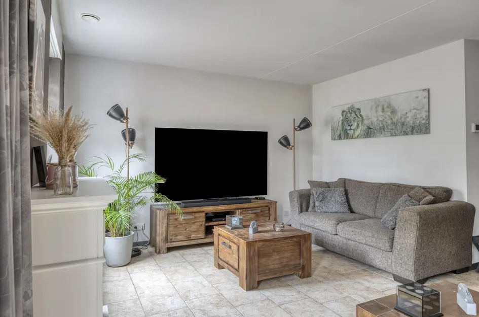 Binnenkamer 44