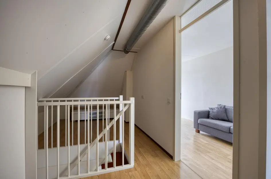 Binnenkamer 44
