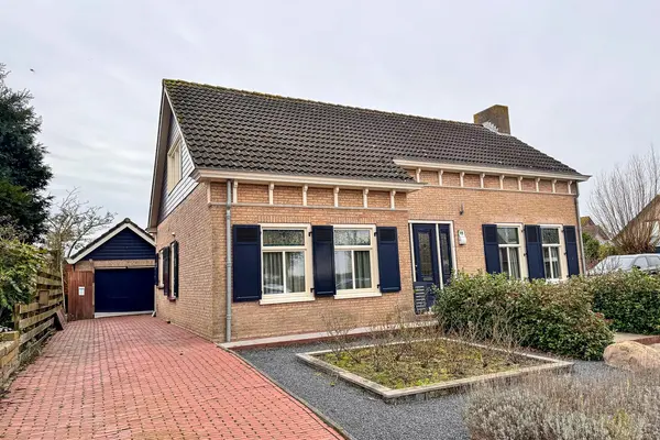 Hogeweg 49