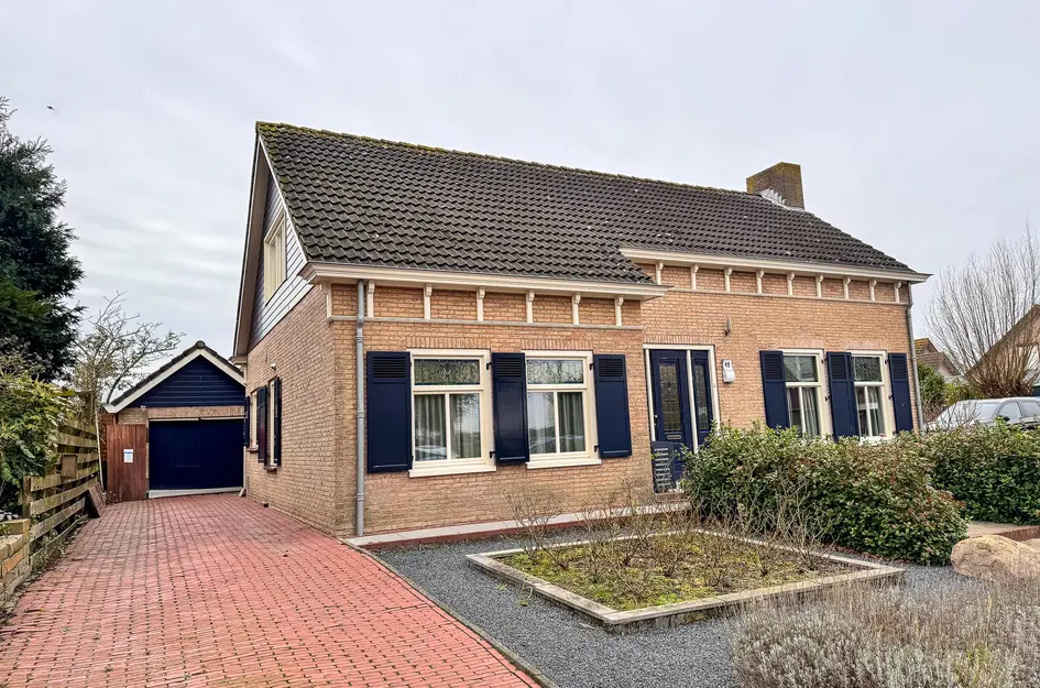 Hogeweg 49