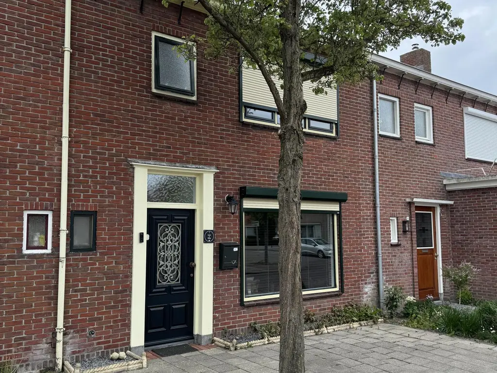 Van der Lek de Clercqplein 7, STAVENISSE