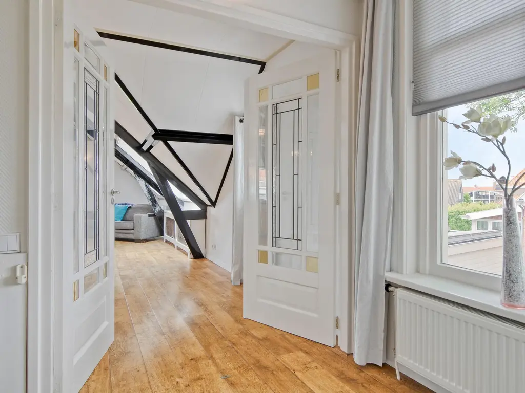 Poststraat 12, STAVENISSE