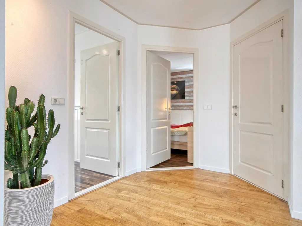 Poststraat 12, STAVENISSE